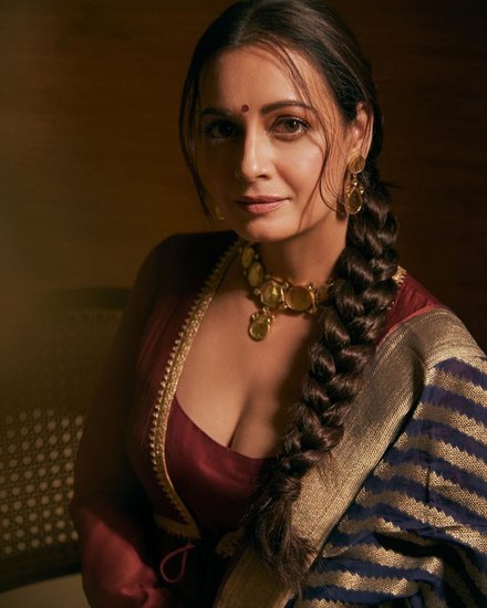 Dia Mirza ethnic attire