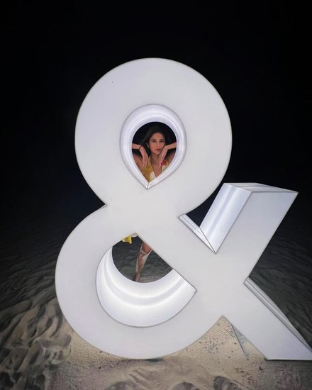 Jennifer winget in bikini