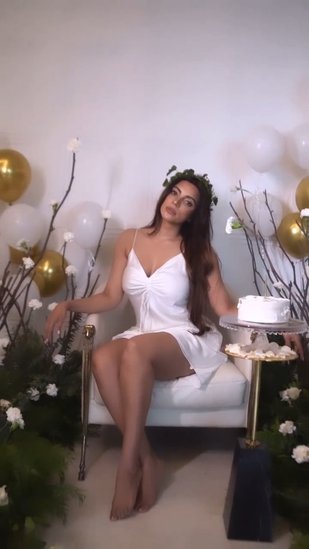 Shama Sikander bold photos