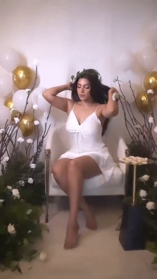Shama Sikander Looks
