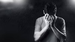 ‘इस बात का दुख है कि मुझे…’ मां को मैसेज भेजकर 14 साल के लड़के ने 35वीं मंजिल से लगाई छलांग