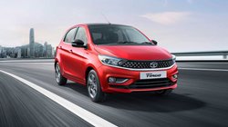 Tata Tiago CNG Finance Plan: 1 लाख की डाउन पेमेंट पर कितनी बनेगी टाटा टियागो सीएनजी की मंथली EMI, पढ़ें कंप्लीट फाइनेंस प्लान