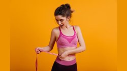 Weight Loss Exercise: 30 मिनट में 355 कैलोरी तक बर्न कर देंगी ये एक्सरसाइज, महीनेभर में खत्म हो जाएगी मोटापे की समस्या