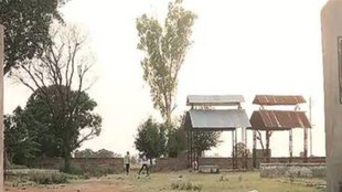 ahmedabad | burial ground |