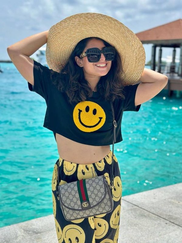 AISHWARYA SHARMA IN MALDIVE