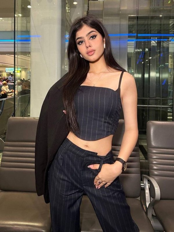 RIVA ARORA ALL BLACK LOOK