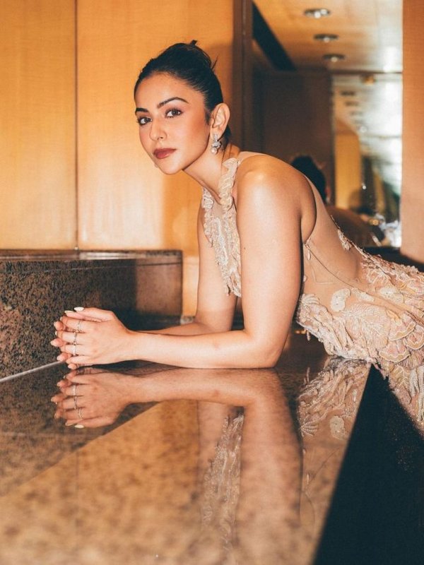 Rakul Preet Singh (3)