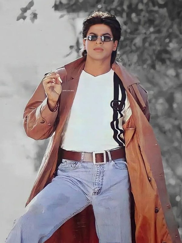 SHAHRUKH KHAN AND OTHER STARS FIRST SALLRY