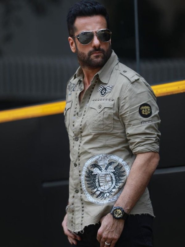 bollywood stars gone jail (5)