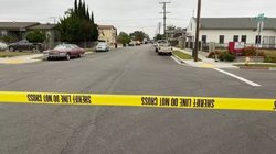 Chicago Crime: घर में घुसकर माता-पिता, 2 बच्चों और 3 पालतू कुत्तों की गोली मारकर हत्या, कई एंगल से जांच में जुटी पुलिस