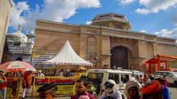 Gyanvapi Masjid Case: काशी विश्वनाथ धाम में 7 अगस्त तक मोबाइल बैन, ज्ञानवापी के ASI सर्वे को लेकर बड़ा फैसला