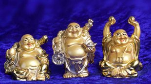 Laughing Buddha, Laughing Buddha vastu, Laughing Buddha in house,
