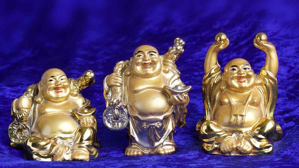 Laughing Buddha, Laughing Buddha vastu, Laughing Buddha in house,