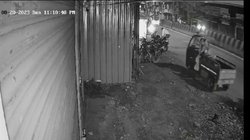 बिरयानी पर बवाल, तीन लोगों ने सड़क पर की शख्स की हत्या, आते-जाते देखते रहे लोग, रोंगटे खड़े कर देगा CCTV फुटेज