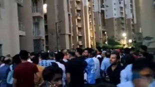 noida lift| noida news| UP news