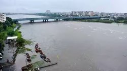 दुनिया मेरे आगे: जीवन का हर पल अपने आप में अद्भुत और अलौकिक है