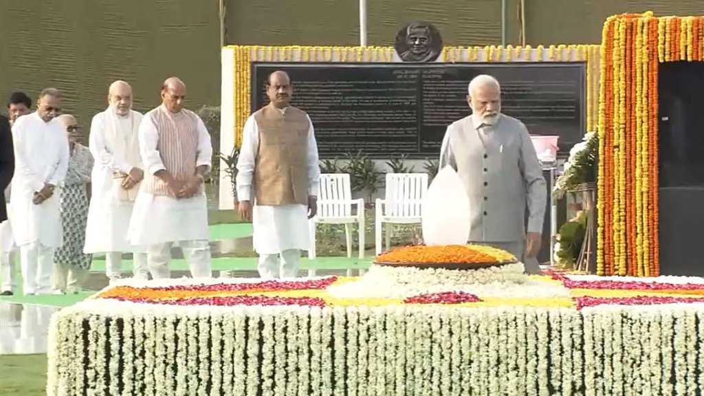 Atal Bihari Vajpayee death anniversary | Atal Bihari Vajpayee | PM Modi Tribute