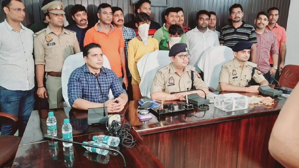 varanasi police team