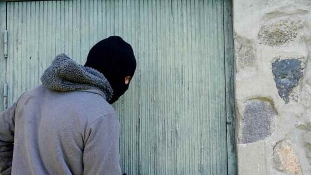 Bank II Telangana II Viral news Bank II Telangana II Viral news