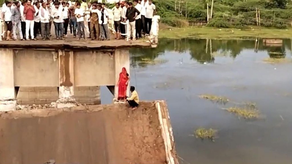 GUJARAT | BRIDGE COLLAPSE |