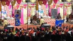 धार्मिक आयोजन में अश्लीलता और फूहड़ता का क्या काम?- गणेश पूजा में आर्केस्ट्रा डांस का वीडियो वायरल, उठ रहे ऐसे सवाल