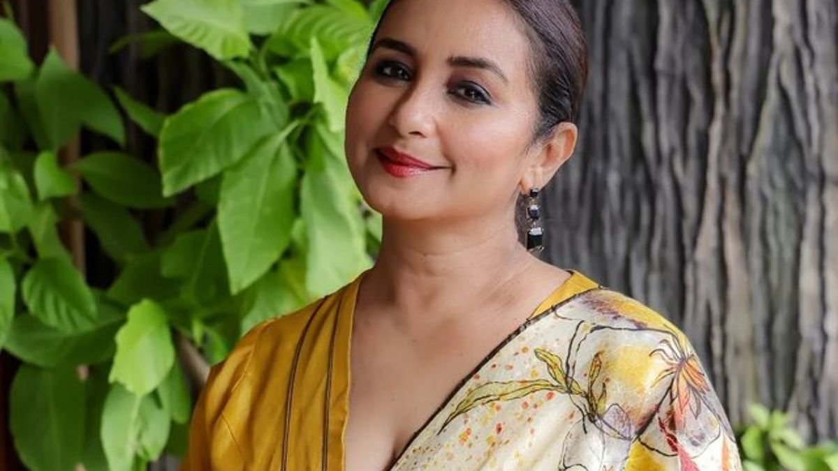 Happy Birthday Divya Dutta