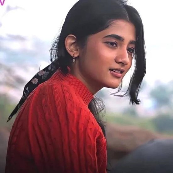 Ashlesha Thakur movies