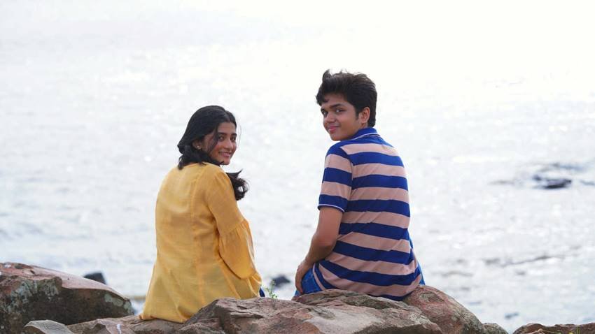 Ashlesha Thakur family