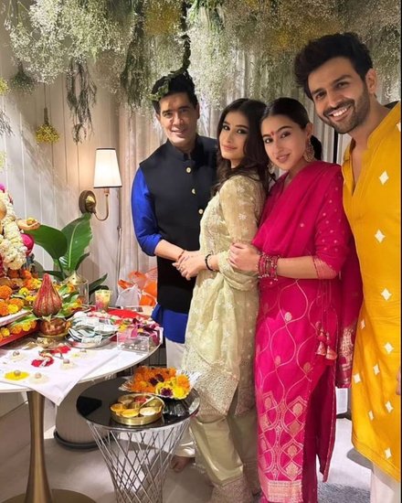 Kartik Aryan Ganpati