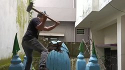 ऋषिकेश के दो गांवों में मजार क्यों तोड़ रहे हिंदू परिवार? अब तक 9 ध्वस्त