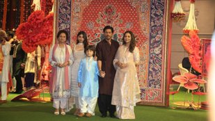Mukesh Ambani Ganesh Chaturthi | Shahrukh Khan | Nayanthara