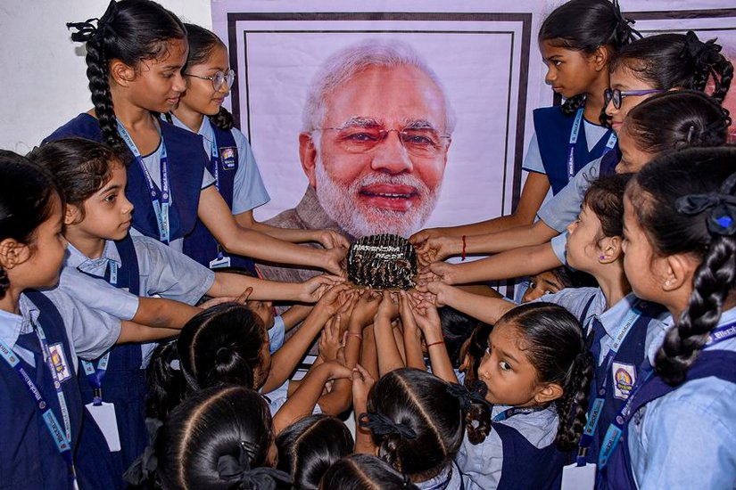 narendra modi birthday