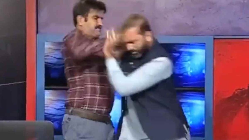 Pakistan II Video Viral II Fight