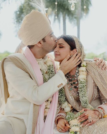 Parineeti Chopra and raghav wedding album