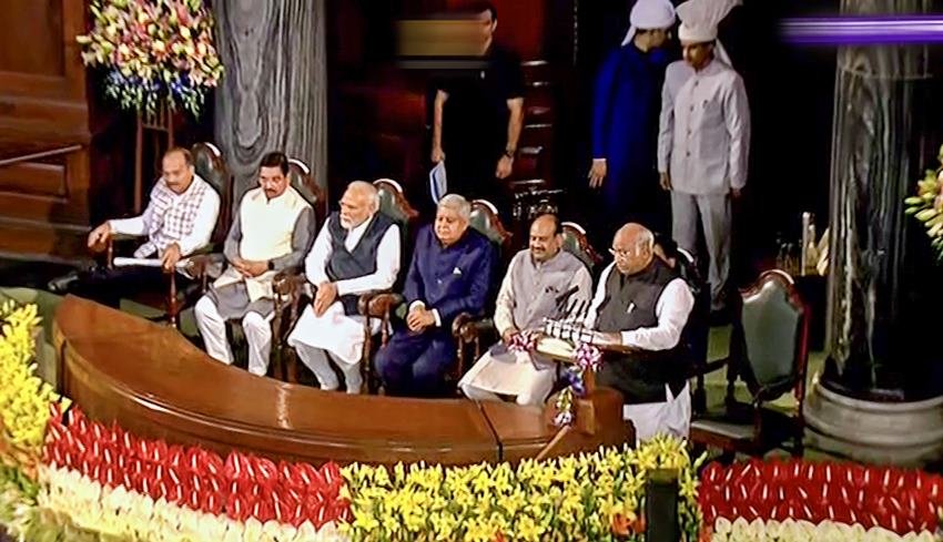  parliament session in new building