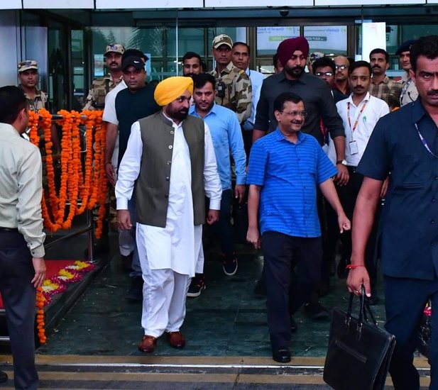 Kejriwal and bhagwant mann