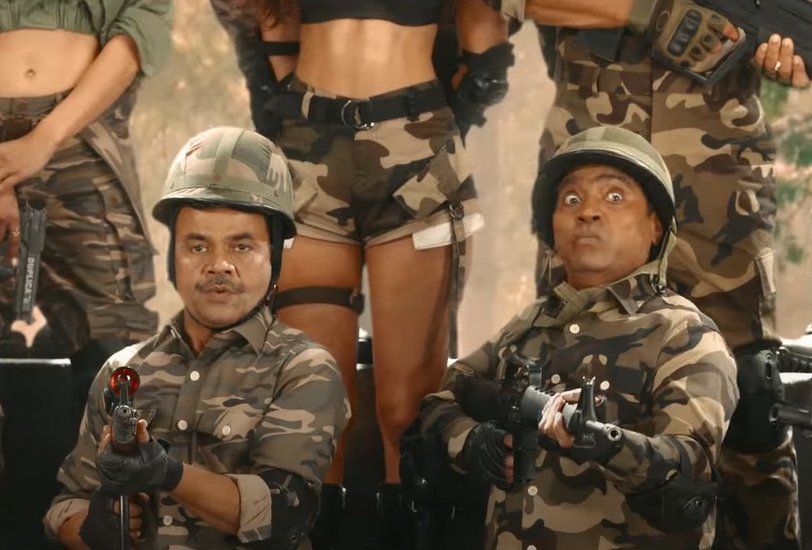 Rajpal Yadav and Johnny Lever