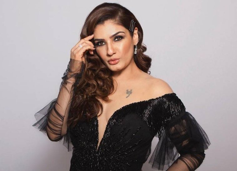  raveena tandon blames karisma ruined career