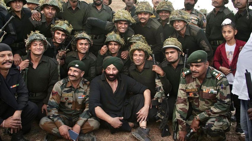 JP Dutta Cut Sunny Deol Scene In Border