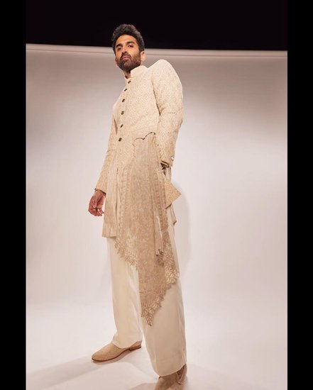 aditya roy kapur age