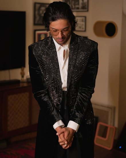 ali fazal uncomfortable with intimate scene