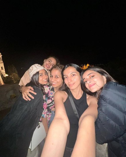 Ananya Panday pictures