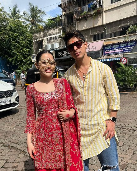 Urfi Javed instagram