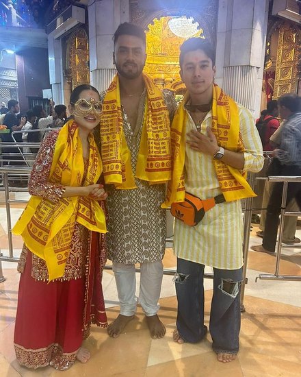 Uorfi Javed Pratiek Sahejpal