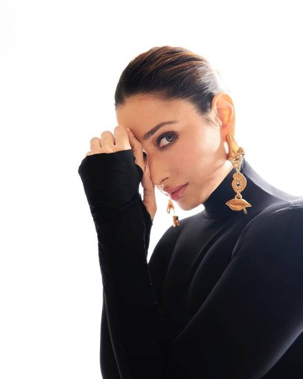 Tamannaah Bhatia style