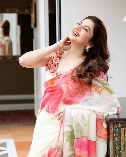 Bhagyashree in saree
