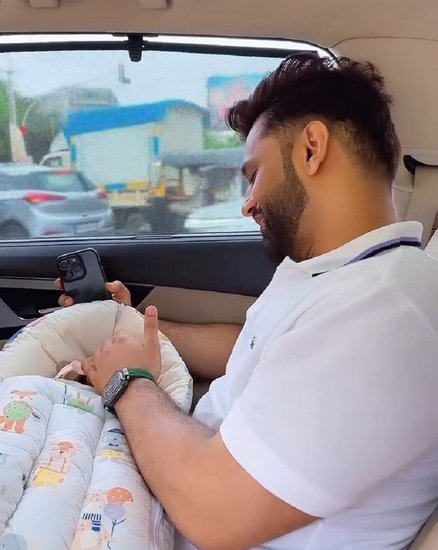  Rahul Vaidya Instagram