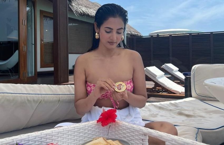 Sonal Chauhan Maldives Vacation Pics
