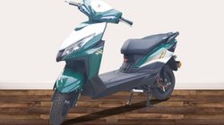 EV in Focus: 75 हजार के बजट में कितना किफायती है Trinity Rafiki Electric Scooter, कीमत, रेंज और फीचर्स की डिटेल पढ़कर खुद करें फैसला