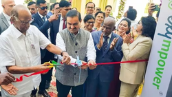 शरद पवार की अडानी से एक मुलाकात पर बीजेपी ने ली मौज, NCP को देनी पड़ रही सफाई, असमंजस में इंडिया गठबंधन